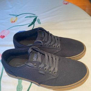 VANS ATWOOD OFF THE WALL NAVY MENS SIZE 10 EUC
